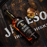 JAMESON BLACK BARREL 70 CL